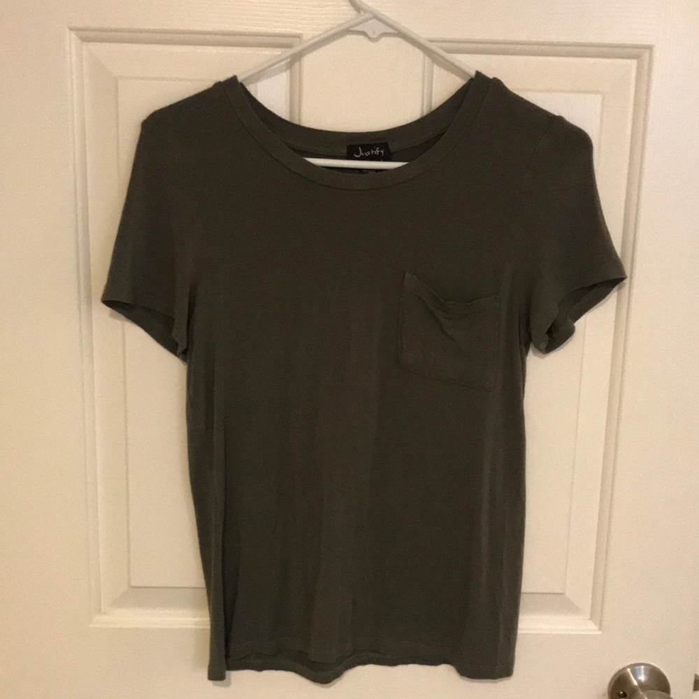 Green Tshirt